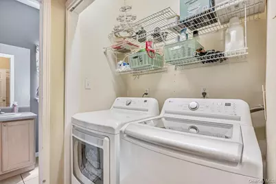 4 Carlisle Court, Highland Mills, NY 10930 - Photo 12