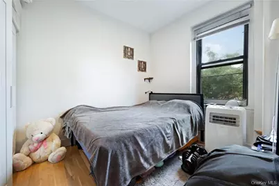 2115 33 Street #4E, Astoria, NY 11105 - Photo 8