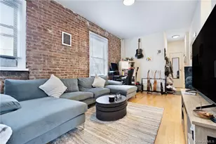 2115 33 St, Astoria, NY 11105 - Photo 10