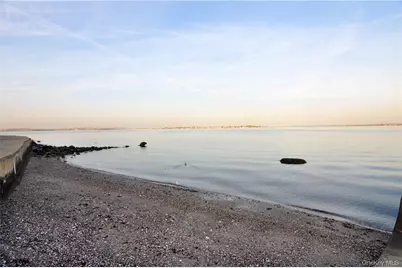65C Edgewater Park #C, Bronx, NY 10465 - Photo 18