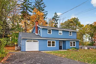 13 Farmstead Rd, New Windsor, NY 12553 - Photo 2