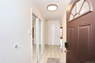 9 Country Club Ln, Airmont, NY 10952 - Photo 8