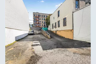 1151 Saint Lawrence Avenue, Bronx, NY 10472 - Photo 18