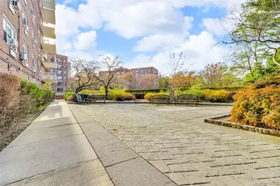 3935 Blackstone Avenue #5K, Bronx, NY 10471 - Photo 18