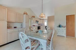 11A Oakhurst Rd, Hampton Bays, NY 11946 - Photo 8