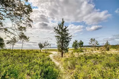 1695 Old Woods Path, Southold, NY 11971 - Photo 2