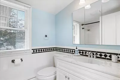 1155 Old Harbor Road, New Suffolk, NY 11956 - Photo 18