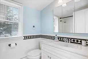 1155 Old Harbor Rd, New Suffolk, NY 11956 - Photo 18