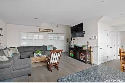 674 Ocean Breeze, Ocean Beach, NY 11770 - Photo 18