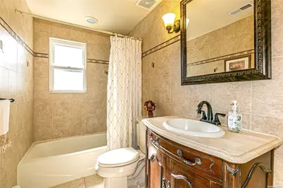 29 Roberta Lane, Syosset, NY 11791 - Photo 16