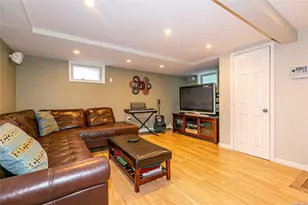 29 Roberta Ln, Syosset, NY 11791 - Photo 24