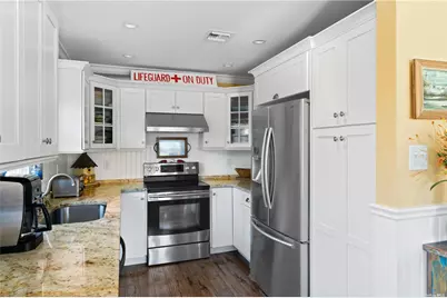 672 Ocean Breeze, Ocean Beach, NY 11770 - Photo 8