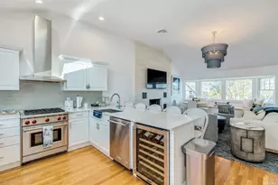 25 Exchange, Westhampton Beach, NY 11978 - Photo 16