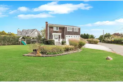 25 Exchange, Westhampton Beach, NY 11978 - Photo 4