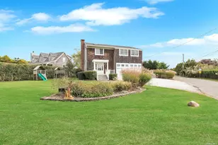 25 Exchange, Westhampton Beach, NY 11978 - Photo 4