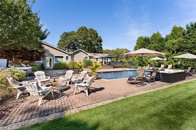 60 Lynncliff Road, Hampton Bays, NY 11946 - Photo 18