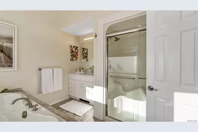 60 Lynncliff Road, Hampton Bays, NY 11946 - Photo 30