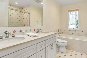 8 Coolidge Ln, East Quogue, NY 11942 - Photo 16