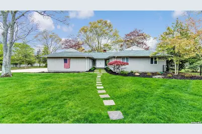 8 Coolidge Lane, East Quogue, NY 11942 - Photo 2