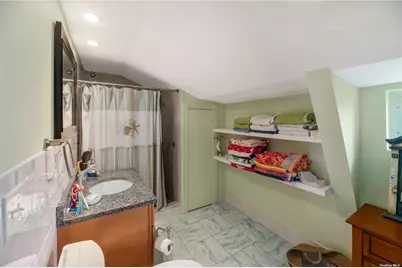 289 Cottage Walk, Ocean Beach, NY 11770 - Photo 10