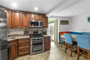 289 Cottage Walk, Ocean Beach, NY 11770 - Photo 4
