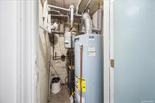 57 Orchard St, Yonkers, NY 10703 - Photo 24