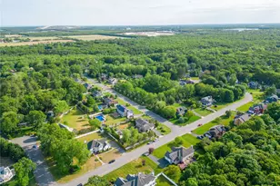 15 Muellers Ln, Yaphank, NY 11980 - Photo 6