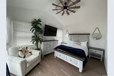 24 Bungalow Walk, Ocean Beach, NY 11770 - Photo 10