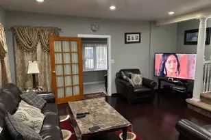104-59 111th St, Richmond Hill, NY 11419 - Photo 6