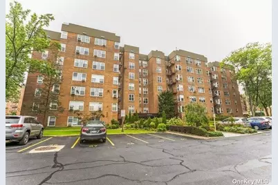 18-70 211 Street #2A, Bayside, NY 11360 - Photo 2