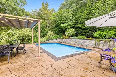 380 Private Road, Southold, NY 11971 - Photo 2