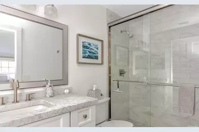 155 Bridge Street, Greenport, NY 11944 - Photo 20