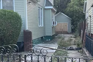 112-38 212th St, Queens Village, NY 11429 - Photo 10