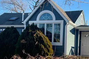 10210A 160th Ave, Howard Beach, NY 11414 - Photo 2