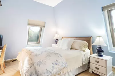 686 Hill Street, Southampton, NY 11968 - Photo 14