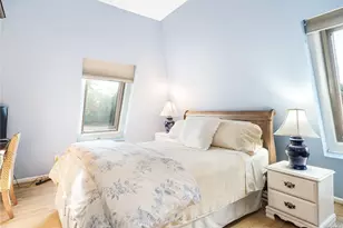 686 Hill St, Southampton, NY 11968 - Photo 14
