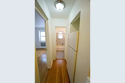 66-92 Selfridge Street #1E, Forest Hills, NY 11375 - Photo 4