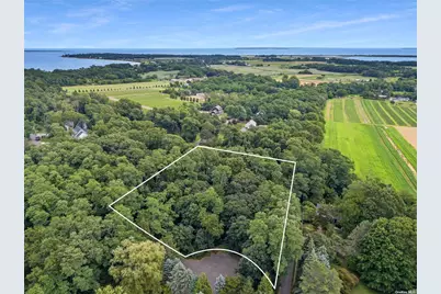 150 N Hillcrest Drive, Orient, NY 11957 - Photo 2