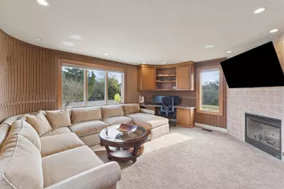 11 Watersedge Ct, Westhampton Beach, NY 11978 - Photo 16