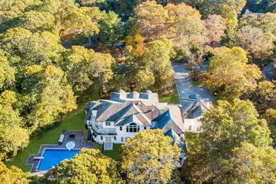 10 Bay Woods Drive, Hampton Bays, NY 11946 - Photo 26