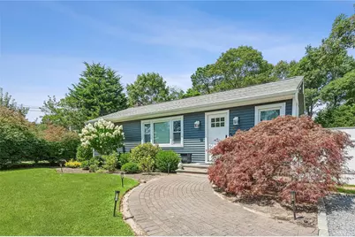 28 Argonne West Road, Hampton Bays, NY 11946 - Photo 18