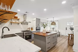 28 Argonne West Rd, Hampton Bays, NY 11946 - Photo 4