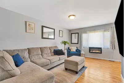 19 Wards Lane, Bellport, NY 11713 - Photo 18