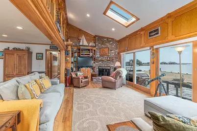 28 Koral Drive, Southampton, NY 11968 - Photo 6