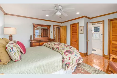 28 Koral Drive, Southampton, NY 11968 - Photo 16