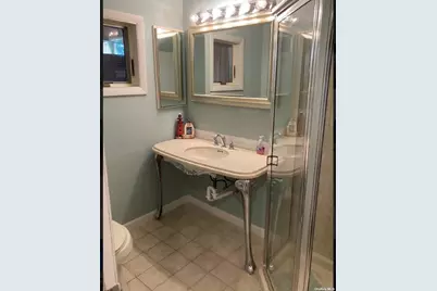 50 Clipper Roadway, Corneille Estates, NY 11770 - Photo 10