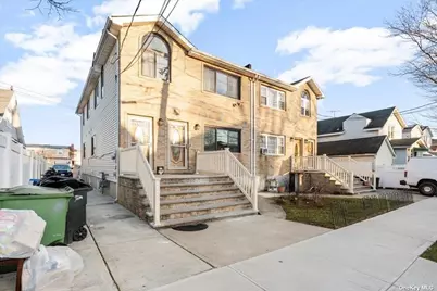 142-25 Latham Lane, Jamaica, NY 11434 - Photo 18