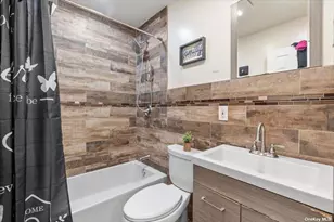 142-25 Latham Ln, Jamaica, NY 11434 - Photo 4