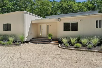 8 Deer Path, Quogue, NY 11959 - Photo 2