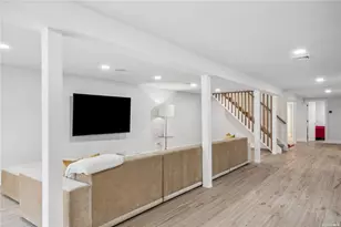 8 Deer Path, Quogue, NY 11959 - Photo 18